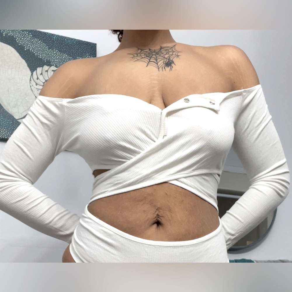 Never Worn! Fashion Nova White BodySuit